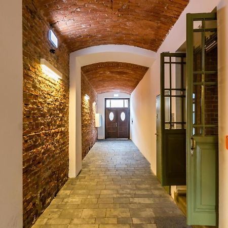 Relax Jacuzzi Apartment Краків Екстер'єр фото